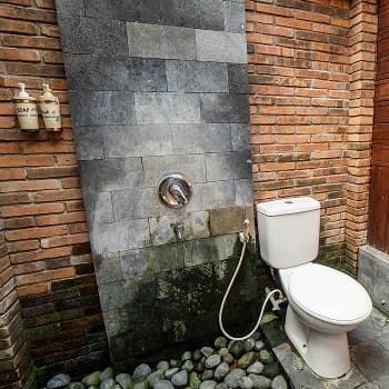 Badegan House room 5